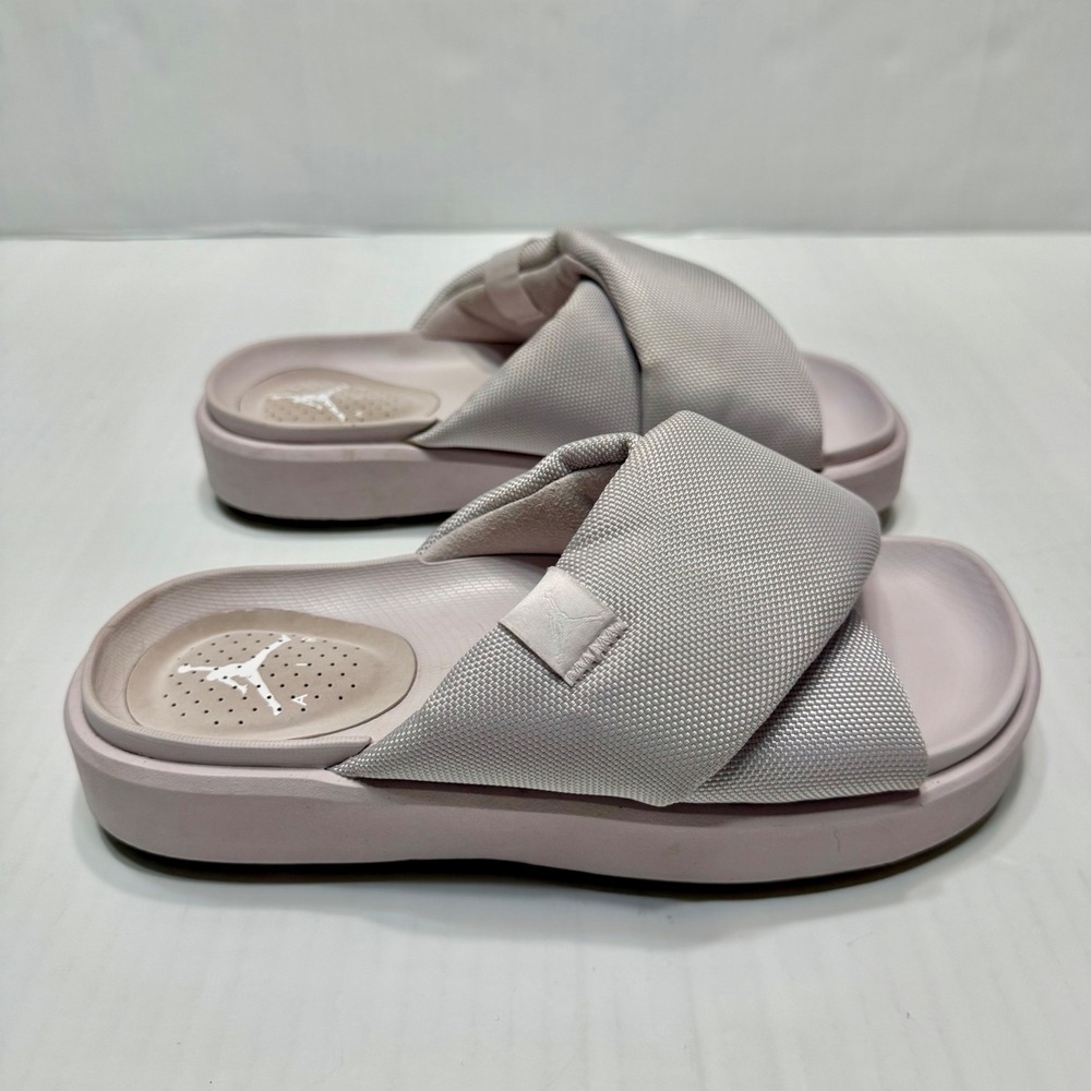 Jordan Women’s Crisscross Slide Sandals in Light Pink/Beige - Picture 3 of 8